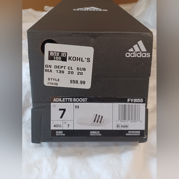 ADIDAS ADILETTE BOOST SLIDES - Picture 7 of 8